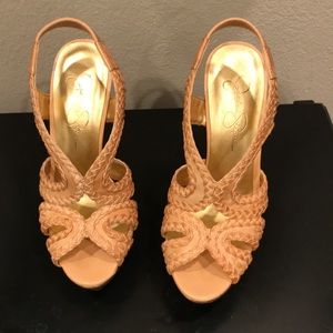 Jessica Simpson platform Natural Heel